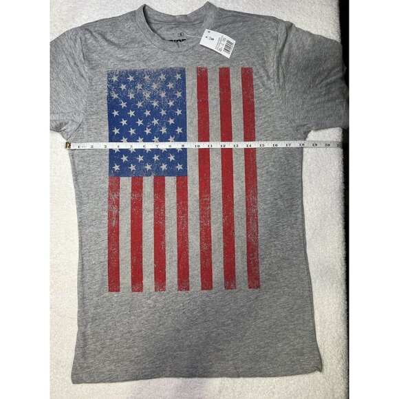 NEW USA American Flag T-Shirt Ripple Junction SMALL Gray Patriotic Tee NWT - Picture 2 of 3
